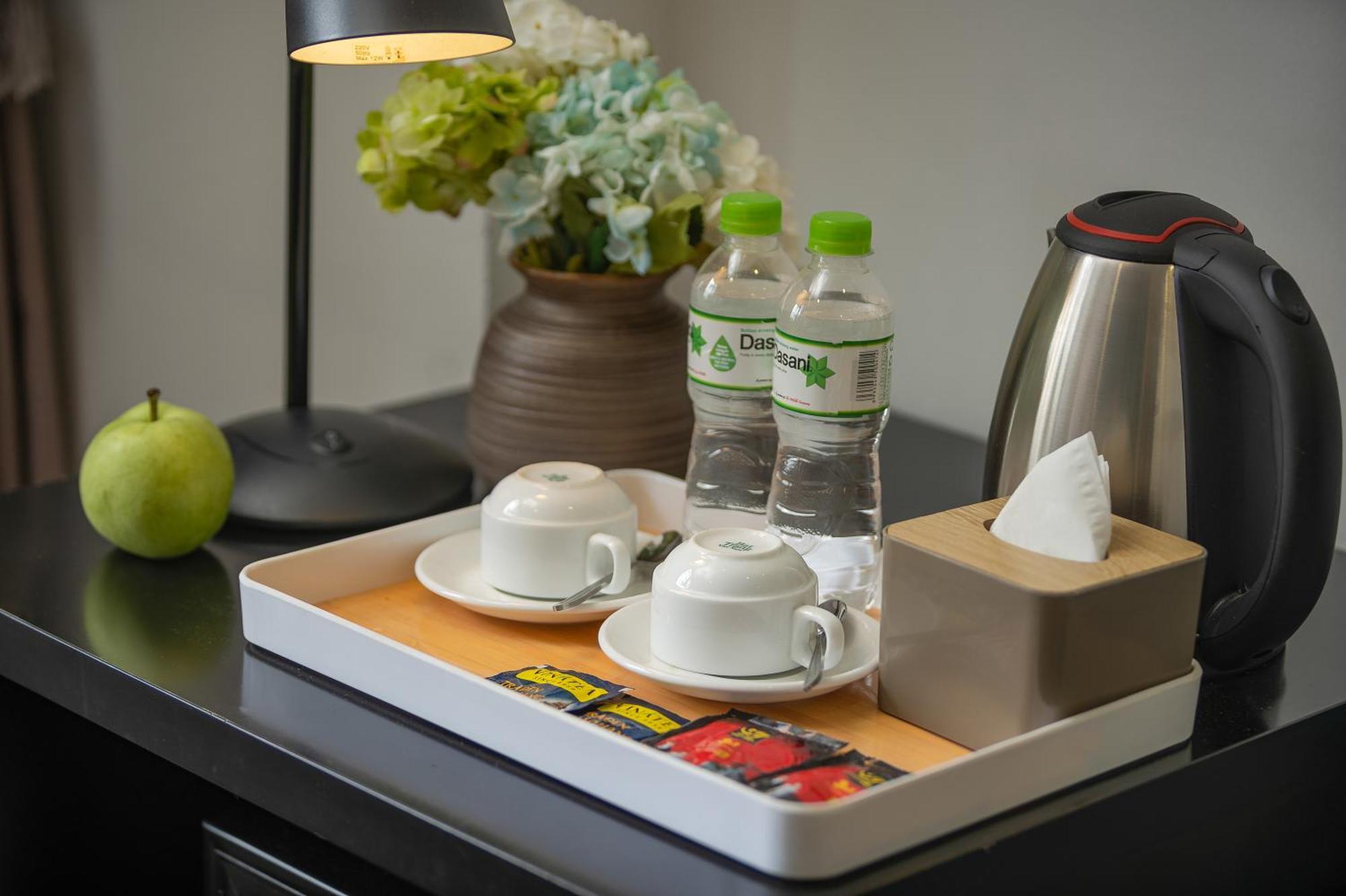 Hanoi Starlight Boutique Hotel Bagian luar foto